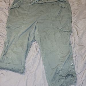 Army Green Cargo Capri